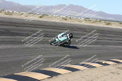 media/Jan-16-2026-CVMA Friday Practice (Fri) [[6f2bf47531]]/5-Racer 4-Trackday1/Session 2 (Bowl)/